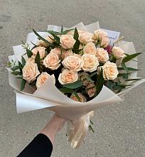 Букет Кремовые розы Латте в Ясенках