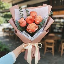 Букет цветов из:  Розы в Ясенках