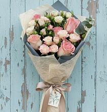 Букет цветов из:  Розы в Ясенках
