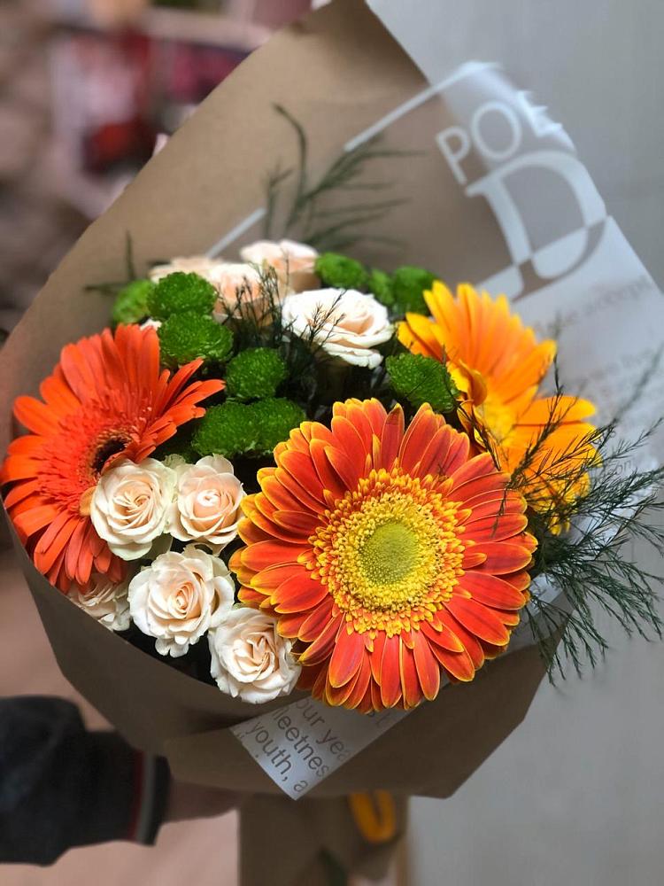 Букет цветов из: Герберы, Хризантемы и Розы в Ясенках
