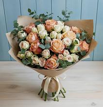 Букет цветов из:  Альстромерии и Розы в Ясенках