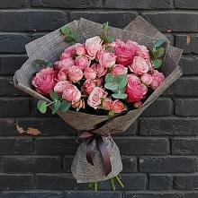 Букет цветов из:  Розы в Ясенках